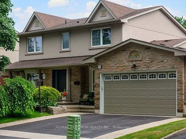 20 Satchell Blvd, Toronto, ON M1C 3B4