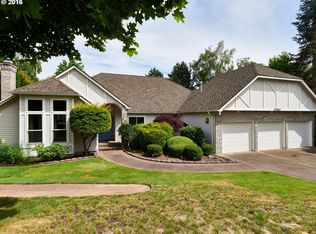 14560 SW Peachtree Dr, Tigard, OR 97224