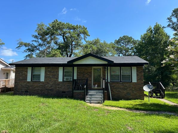 1710 Foster Ave