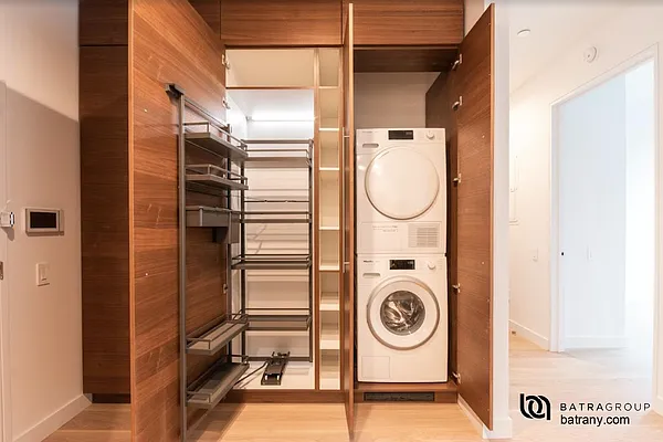 Rented by Batra Group Inc | media 17