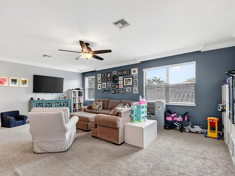 9062 Gulf Cove Dr — Photo 34