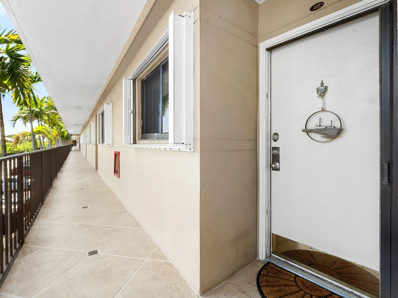 2 bed, 2.0 bath, 1121 sqft, $3,000 — Photo 3