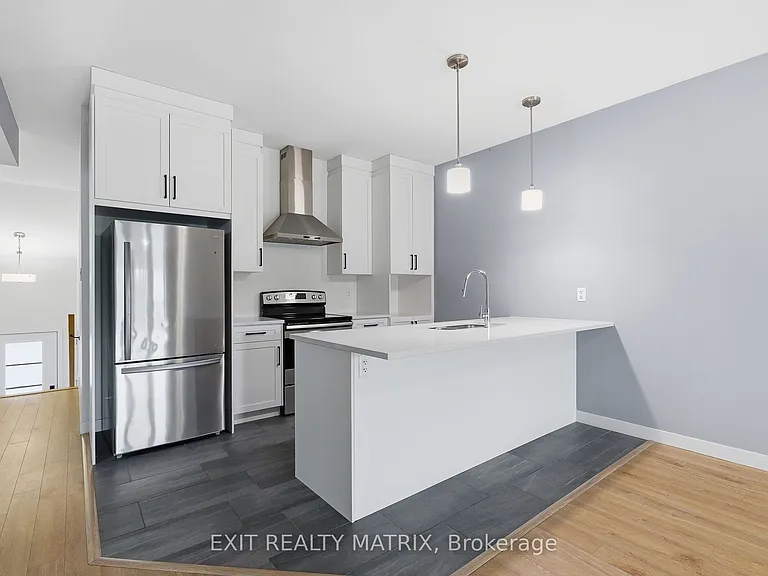 49 Cambridge St — Photo 8