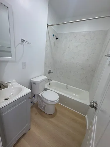 15 S Washington St #1 Photo 1