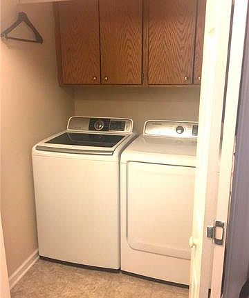 5th image of 206 Joseph Ct