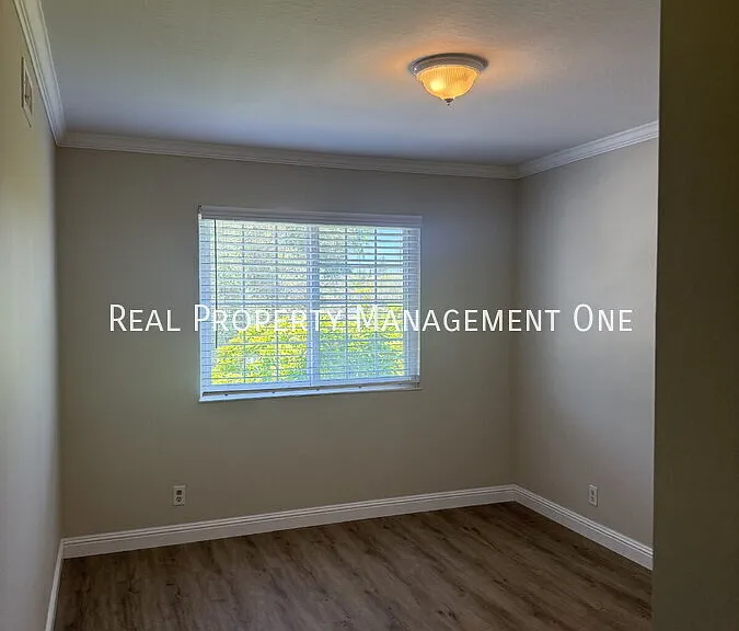 101 Wilton Pl — Photo 35