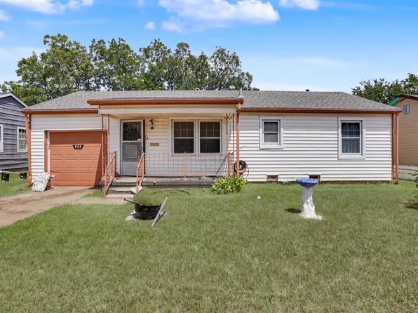 904 N York St, Altus, OK 73521