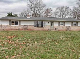 335 Valley Rd, Etters, PA 17319