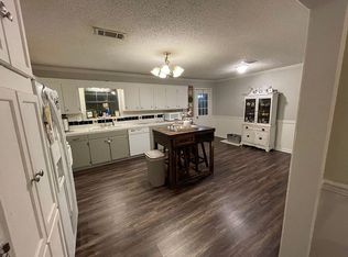 144 Kaiser Lake Rd, Natchez, MS 39120