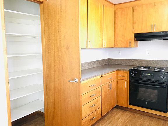 5th image of 520 & 524 NE 112th St #520-05