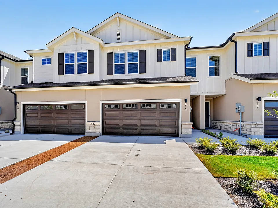 205 Melody Ln