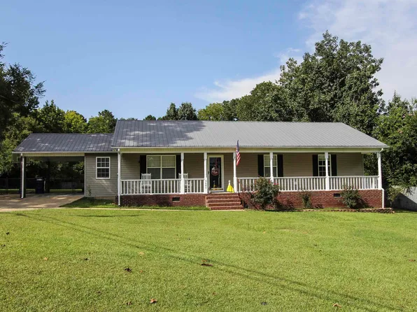 3605 Valleyview Dr, Oxford, AL 36203