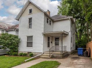 12 E Lincoln Ave, Delaware, OH 43015