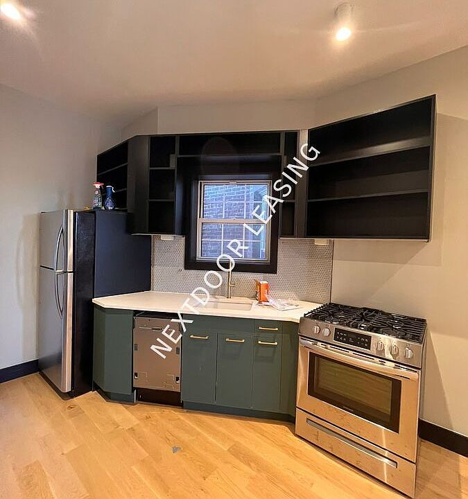 1st image of 41 Van Wagenen Ave #4LM