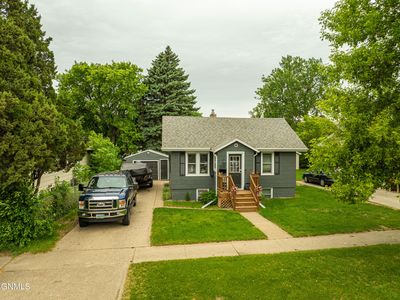 1008 N 13th St, Bismarck, ND, 58501