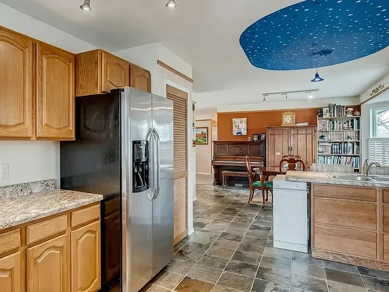 11911 W 13th Ave — Photo 36