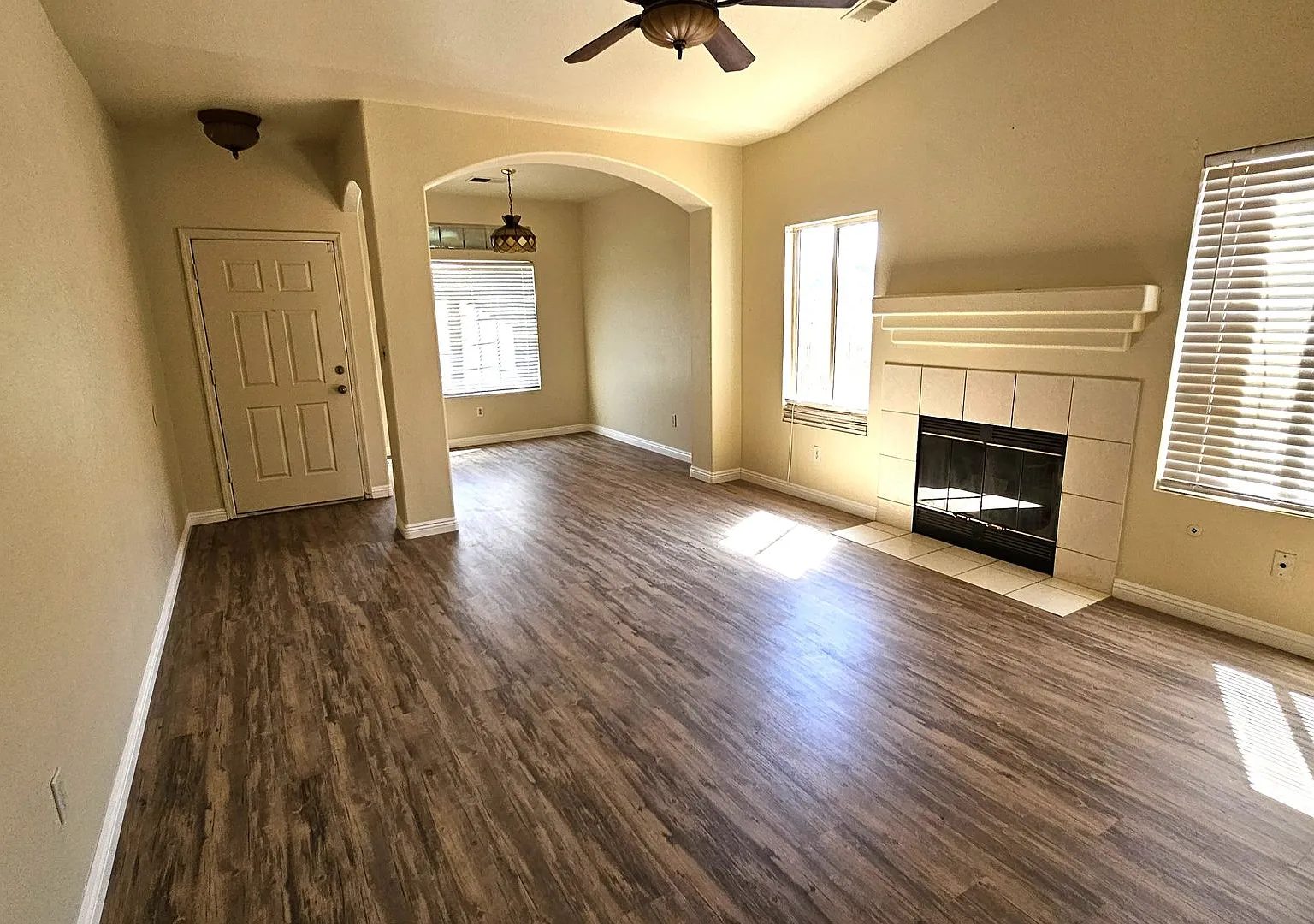 3 Bed 2 Bath Home in SW Bakersfield — Photo 3