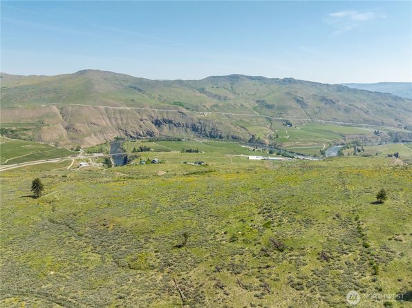 435 Hwy 153 #7, Pateros, WA 98846