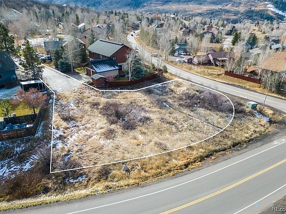 3rd image of 230 Caribou Lane