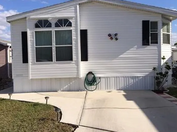 4721 Pilgrims Way W, Estero, FL 33928