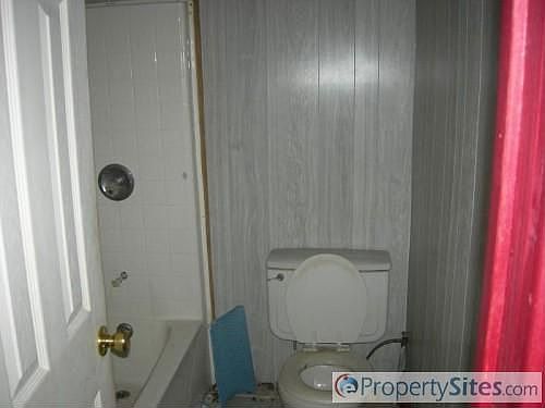 5th image of 2708 Avenue G