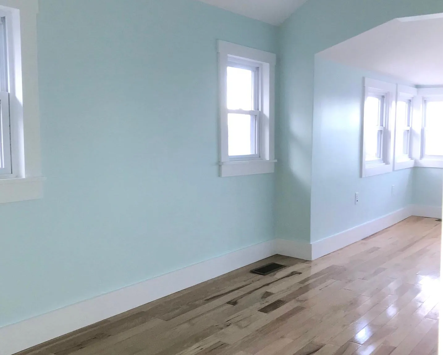 3 bed, $3,150 — Photo 4
