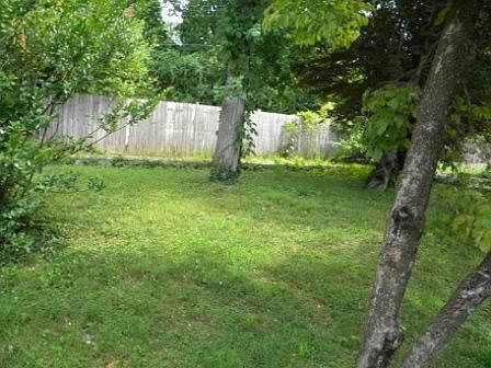 3rd image of 114 SW Harley Dr