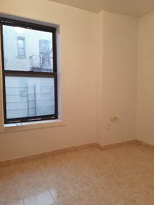 Rented by Level Group | media 10