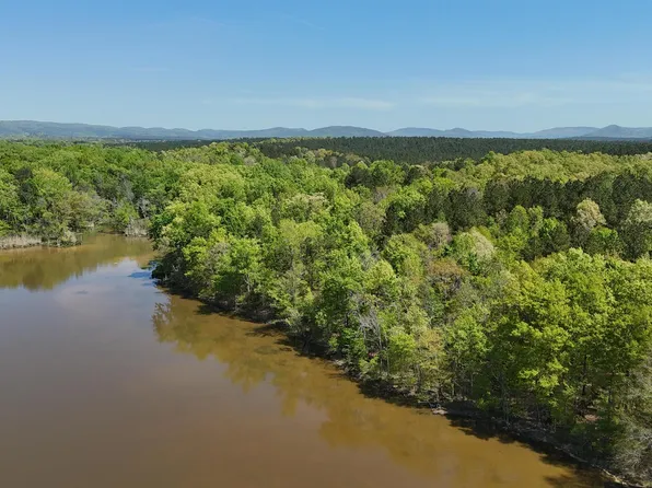 68 County Road 117, Cedar Bluff, AL 35959