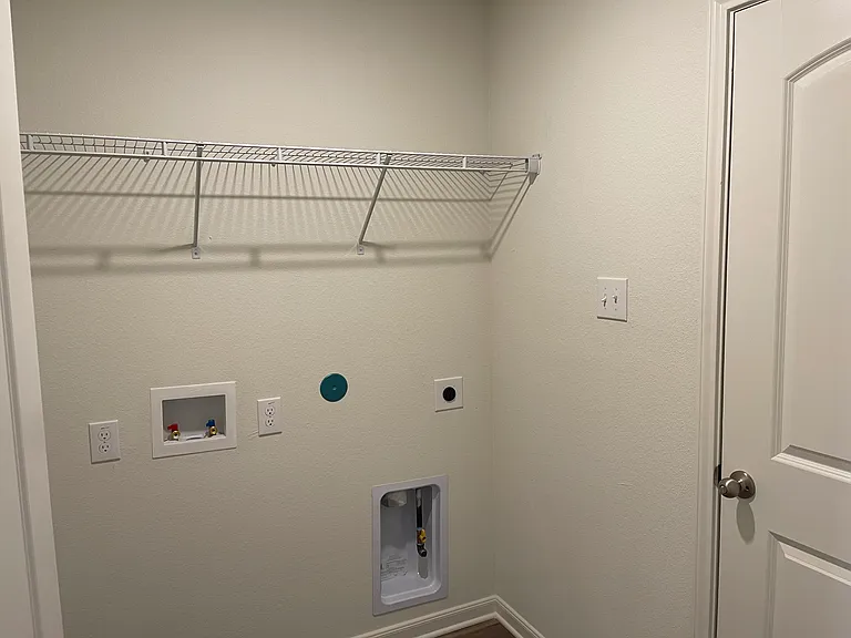 3010 McCoy Rd — Photo 14