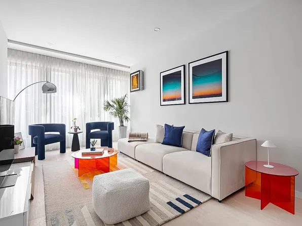 40-22 61st St #3N, Woodside, NY 11377