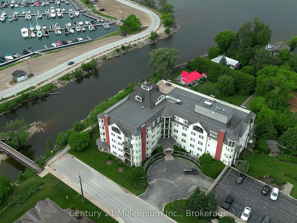 1st image of 10 Bay St E #407