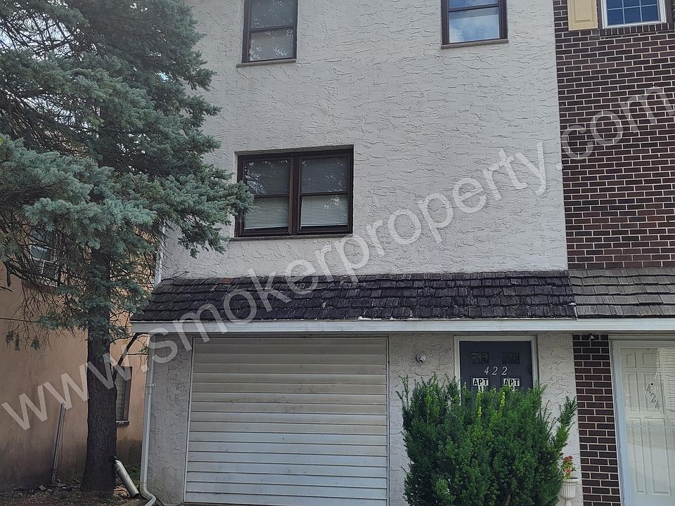 422 Maple St 2, Parkesburg, PA 19365 Zillow