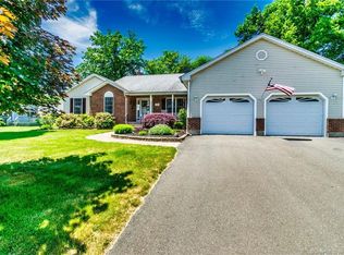 286 Village St, Bristol, CT 06010