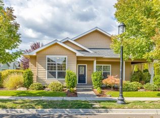 700 Grouse Ridge Dr, Central Pt, OR 97502