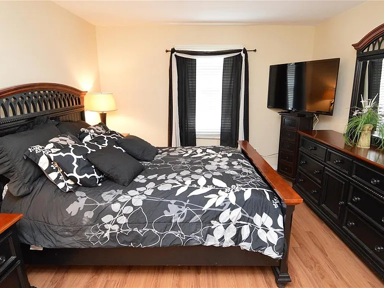 5245 Coquina Key Dr SE #A — Photo 25