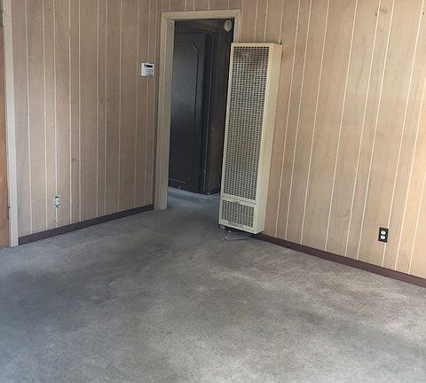 3rd image of 2922 Grassmere St