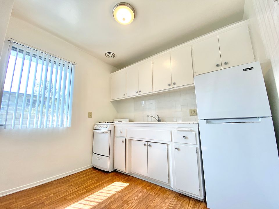 1st image of 3744 Inglewood Blvd #6
