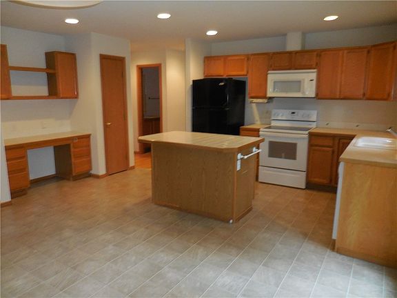 4th image of 7198 McCormick Woods Dr SW