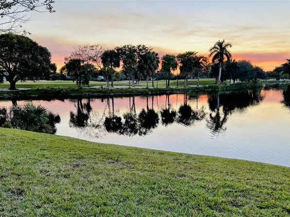 211 SW 87th Ter, Plantation, FL 33324