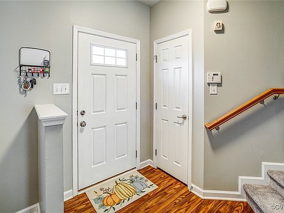 3rd image of 903 Sweet Tessa Dr