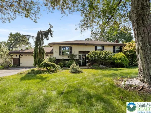 4468 Thebes Turn, Whitehall, PA 18052