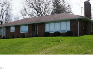 4986 Lakewood Rd, Ravenna, OH 44266