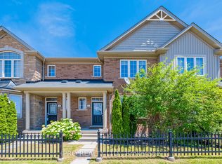651 Farmstead Dr #3, Milton, ON L9T 7W2