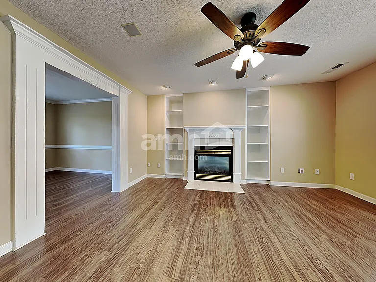 4465 Greenfield Way Dr — Photo 10