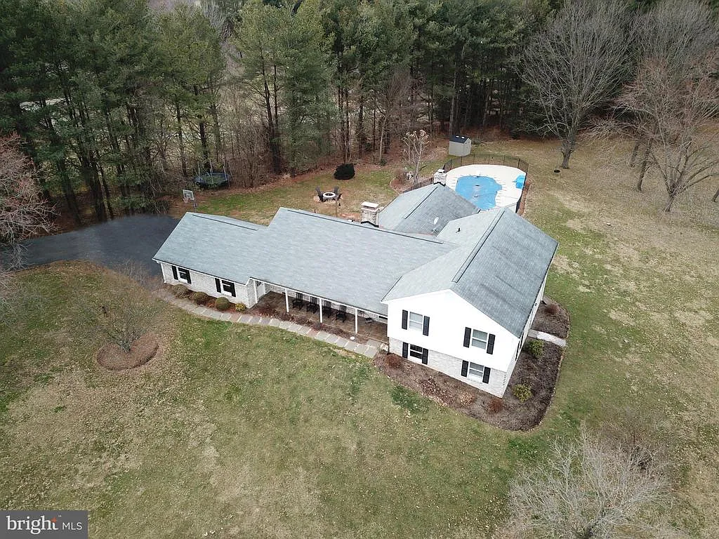 38868 Ridge Ct photo 1