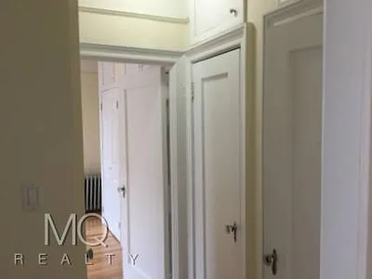 Rented by MQ Realty LLC | media 6