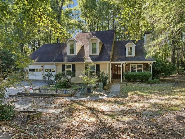 831 Pinebrook Ct, Alpharetta, GA 30009