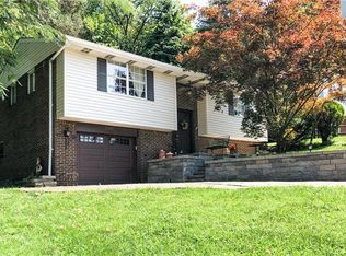 2505 Mohawk Dr, McKeesport, PA 15131