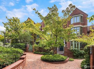 905 Harvard Ave E, Seattle, WA